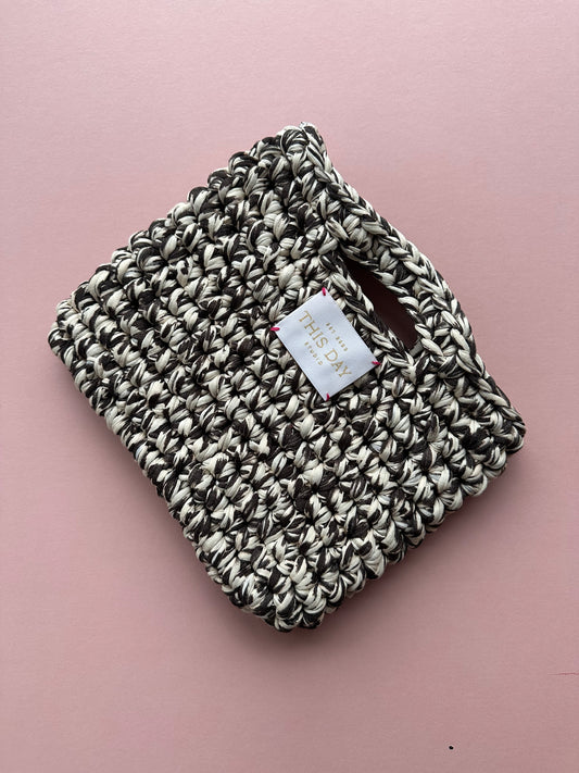 Wild Elegance Crochet bag